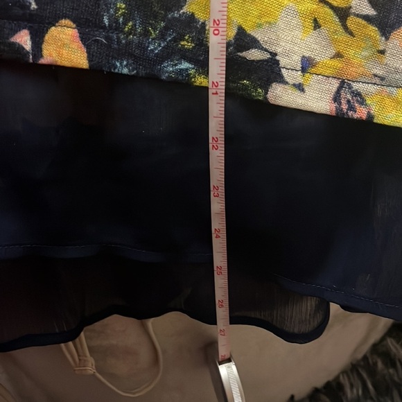 Princess Vera Wang blue and yellow floral tunic length tank top w sheer bottom - Picture 9 of 11